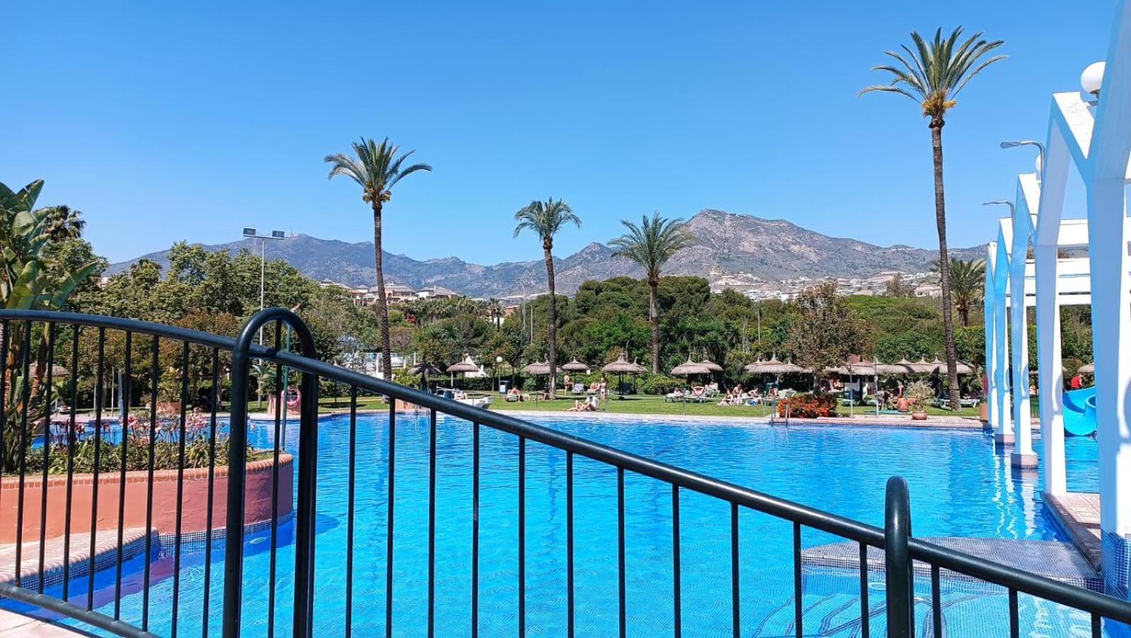 Appartement Benal Vista Al Mar, Piscina Templada